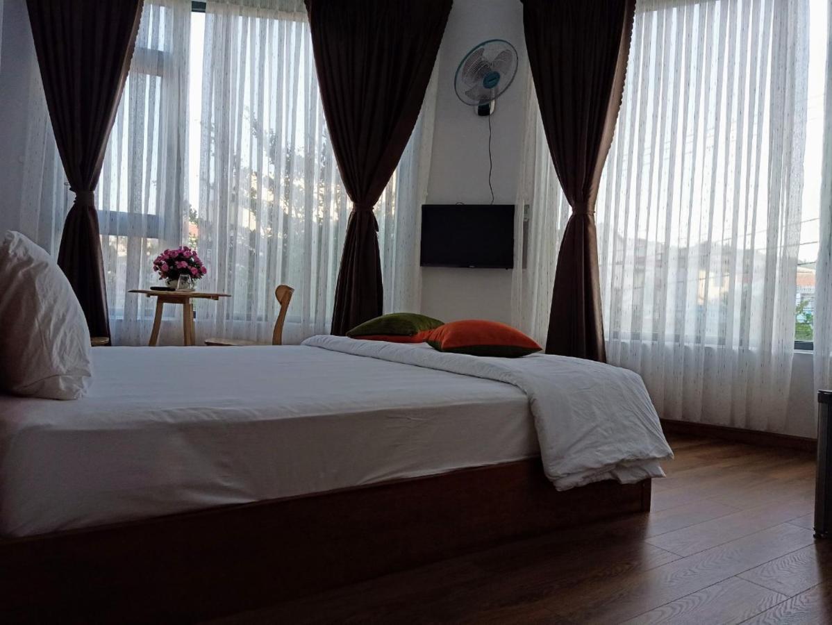 Viet Homestay Куи Нхон Екстериор снимка