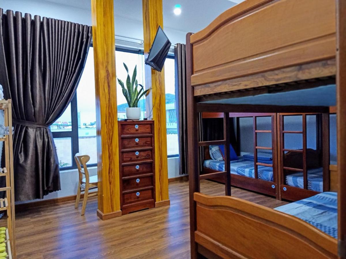 Viet Homestay Куи Нхон Екстериор снимка
