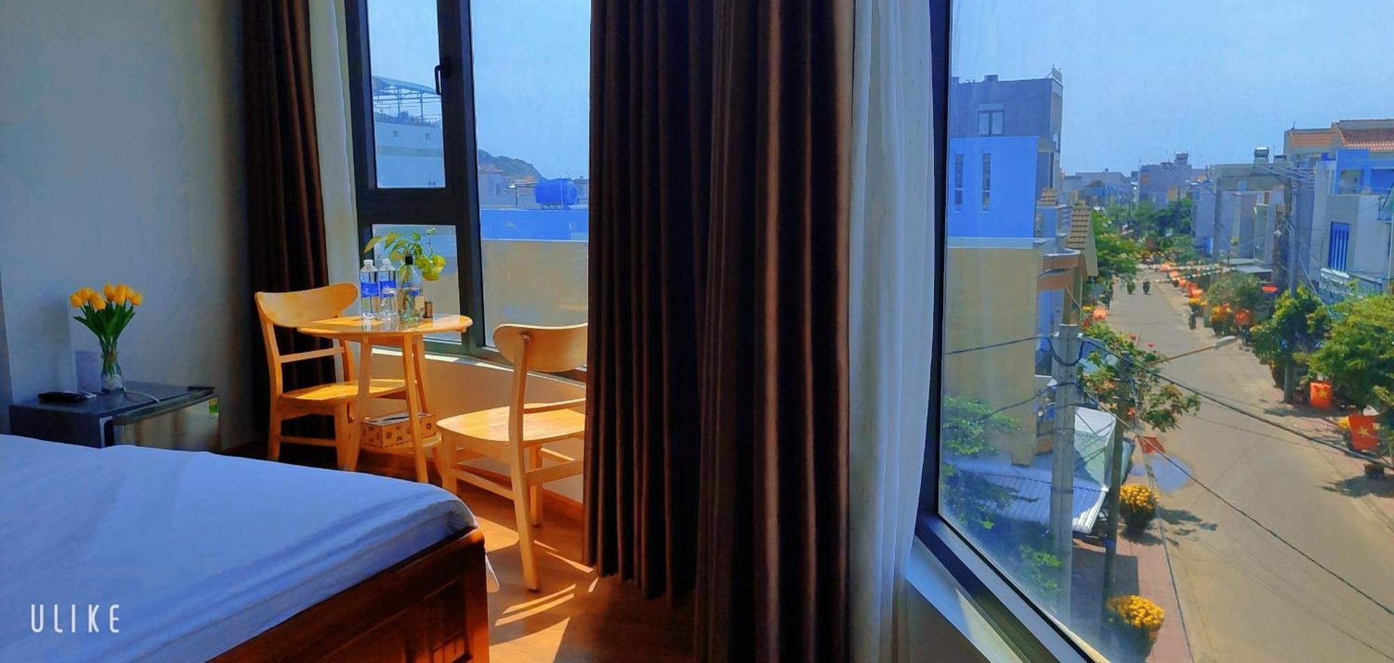 Viet Homestay Куи Нхон Екстериор снимка