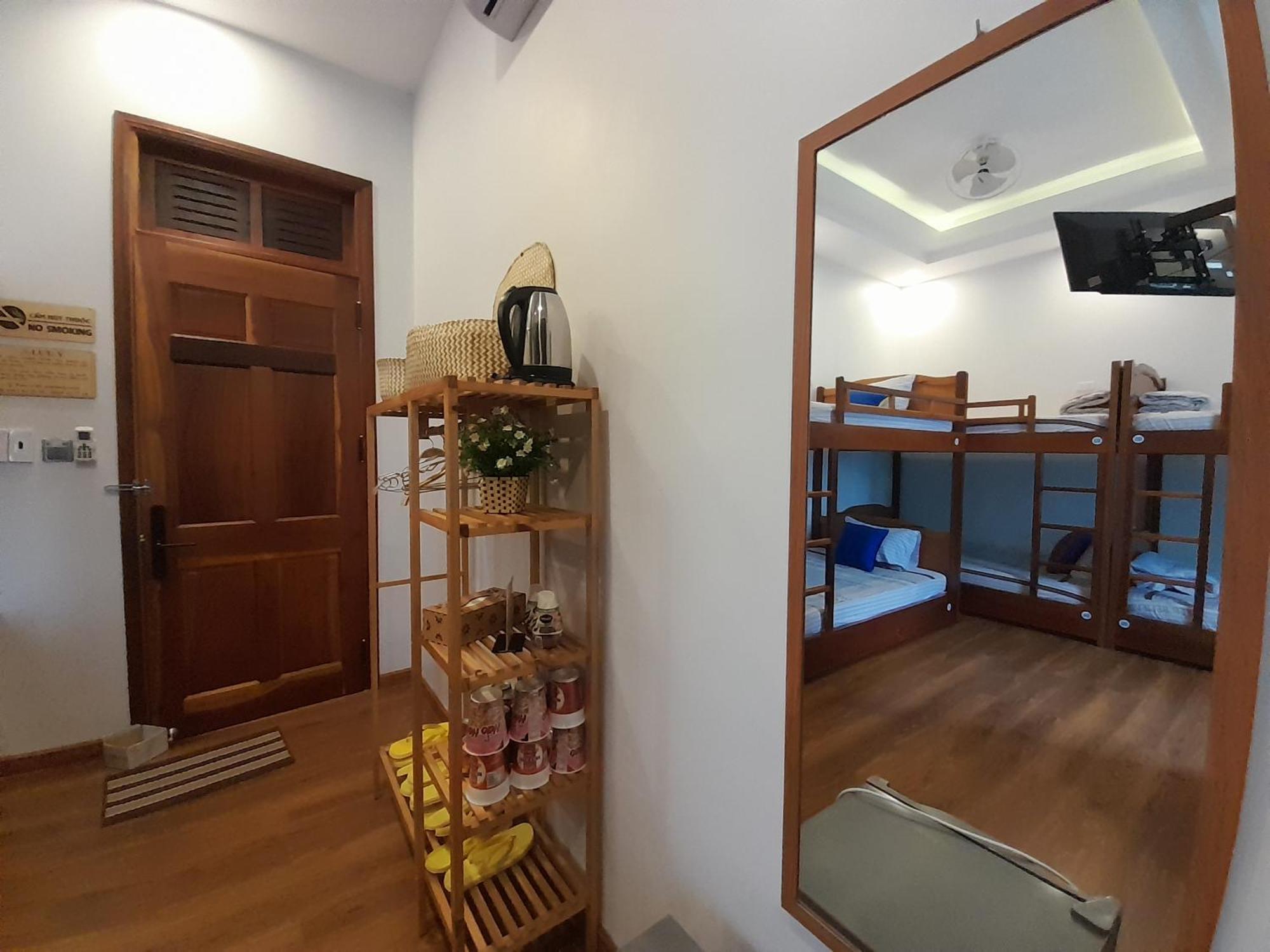 Viet Homestay Куи Нхон Стая снимка