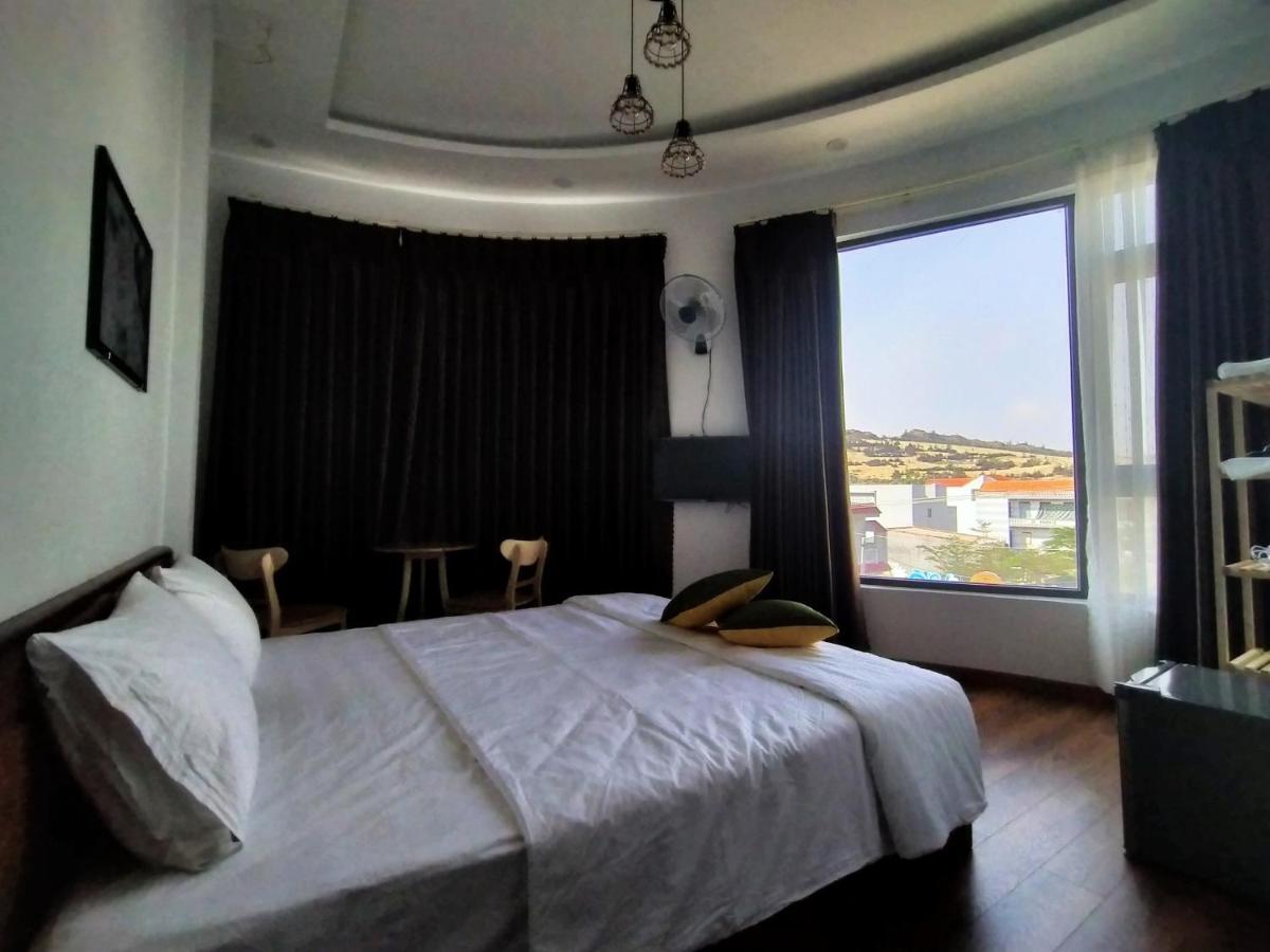 Viet Homestay Куи Нхон Екстериор снимка